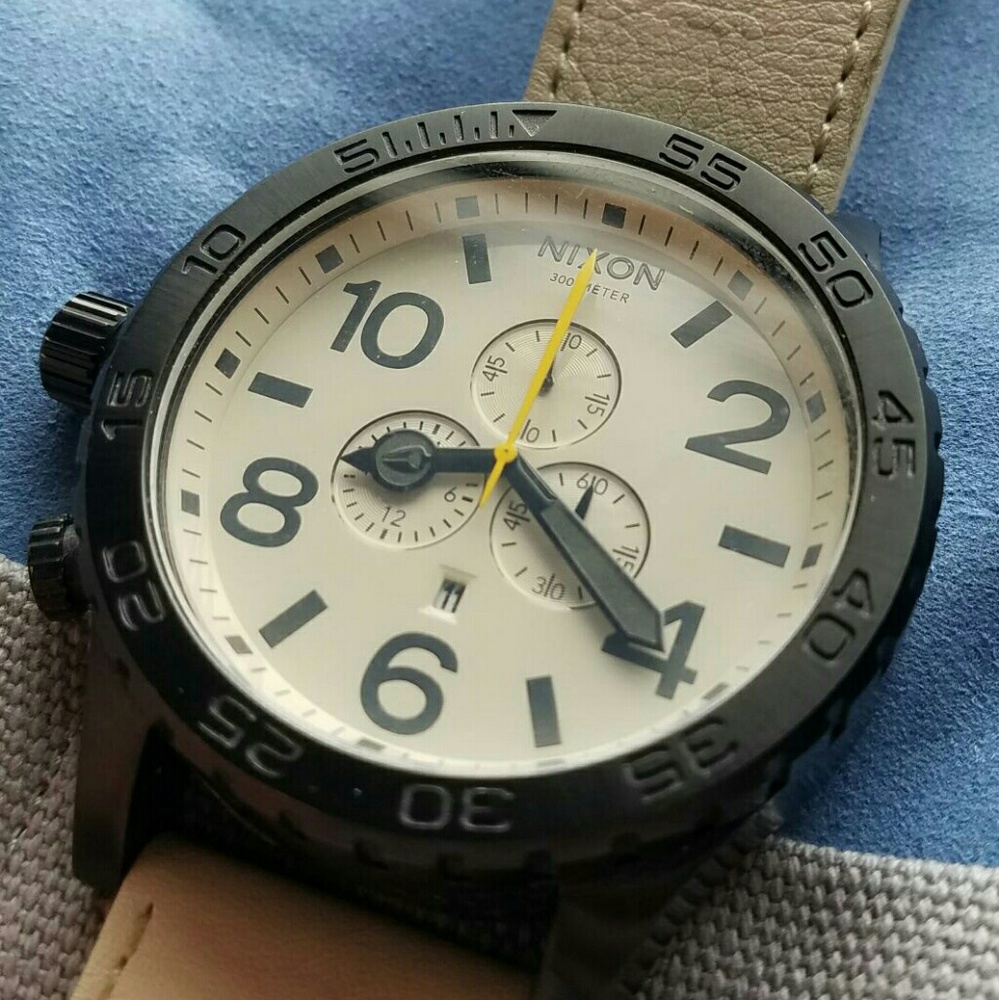 NIXON -Men's Chrono Watch